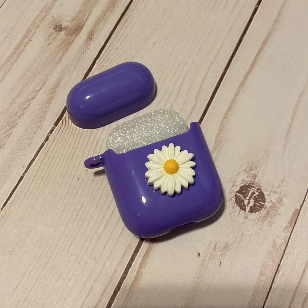 Purple AirPods 1/2 case w charm